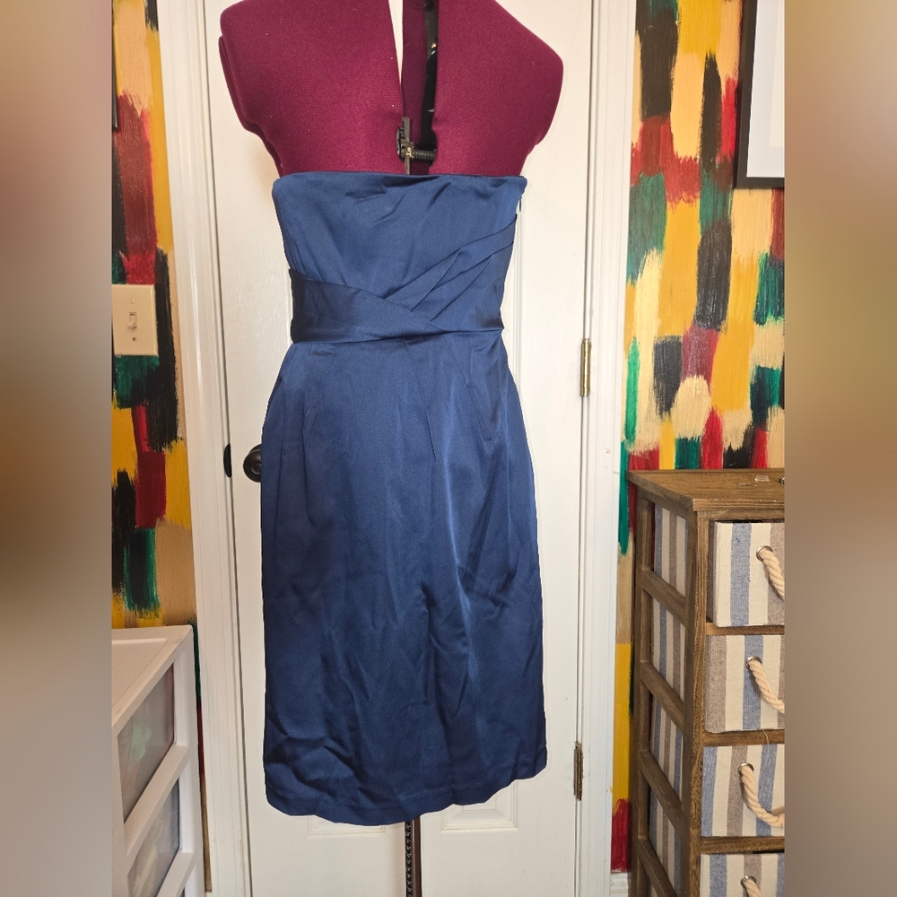 BCBGMax Azria Blue Satin Feel Twist  Cocktail Dress Size 6 - Picture 5 of 10